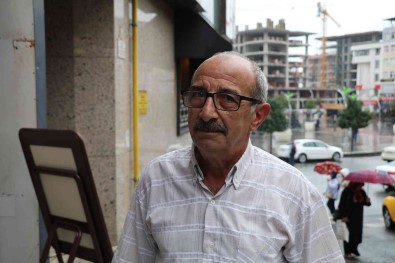 9 Ferdini Covid-19 Hastaligi Nedeniyle Kaybeden Rizeli Genç Ailesinin Genleri Temiz Çikti