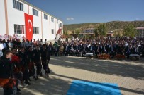 Hizan'da 500 Kisinin Istihdam Edilecegi Tekstil Fabrikasi Açildi