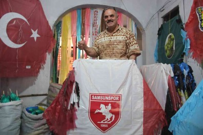 Samsun'dan Yurt Disina Uzanan Uçurtmalar