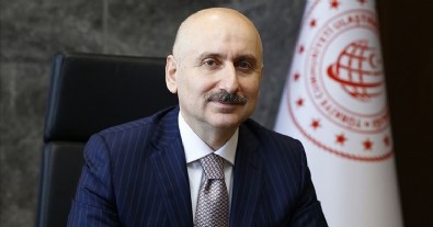 Ulaştırma ve Altyapı Bakanı Karaismailoğlu'nun KKTC temasları başladı