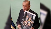 Cumhurbaşkanı Erdoğan Yunanistan'ın ölüme ittiği bebeklerin fotoğrafıyla dünyaya seslendi! 