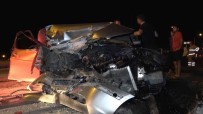 EDS Diregine Çarpan Lüks Otomobil Hurdaya Döndü, Sürücü Agir Yaralandi