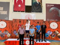 Zafer Haftasi Badminton Turnuvasi Sona Erdi