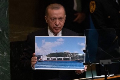 Başkan Erdoğan, BM kürsüsünden dünyaya 3 kare ile mesaj verdi!