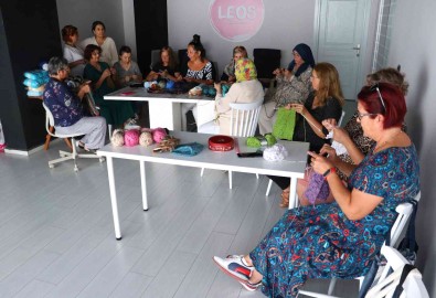 Çocuklar Üsümesin Diye 81 Ilde Atki Ve Bere Örecek