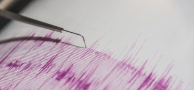 SON DAKİKA: İran'da 4.9 büyüklüğünde deprem
