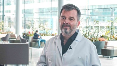 Yabanci Doktorlar, Türk Doktordan Egitim Aldi