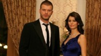 Beren Saat ve Kıvanç Tatlıtuğ New York'da!