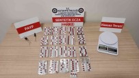 Kütahya'da Uyusturucu Operasyonunda 859 Adet Sentetik Ecza Ele Geçirildi