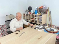 Mardinli Saat Ustasi 11 Yasinda Baba Meslegine Basladi, Yarim Asirdir Zaman Ayarliyor