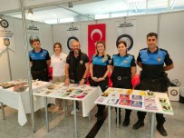 Mersin Polisi Kozmetik Fuarinda Vatandasi Bilgilendirdi