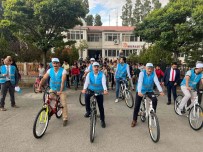 Muradiye'de Avrupa Hareketlilik Haftasi Çerçevesinde Bisiklet Turu Düzenlendi Haberi