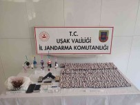 Usak'ta 2 Uyusturucu Ticareti Yapan Sahis Tutuklandi