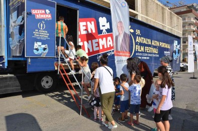 Sinema Tiri 5 Günde 6 Ilçe Gezdi