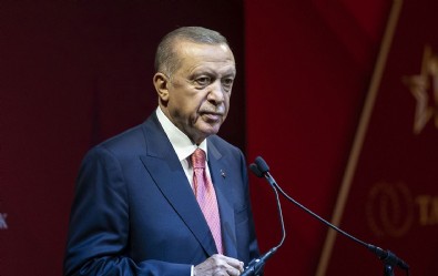 Cumhurbaşkanı Erdoğan yeni kampanyanın startını Sakarya'dan verdi: Seçime kadar 81 ilde kesintisiz devam edecek
