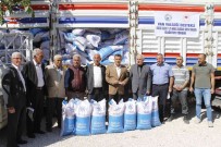 Ercis'te Çiftçilere Yüzde 75 Hibeli Bugday Arpa Tohumu Destegi Yapildi