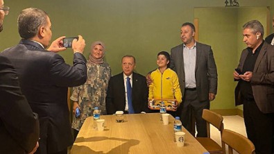 Cumhurbaşkanı Erdoğan Başakşehir Çam ve Sakura Şehir Hastanesi'ni ziyaret etti