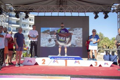 Kilikya Ultra Maratonu'nda Dereceye Girenler Ödüllerini Aldi