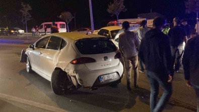 Köprüde Araçlar Birbirine Girdi Açiklamasi 6 Yarali