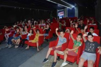 Altin Portakal Sinema Tiri Vatandaslari Beyaz Perdeyle Bulusturuyor
