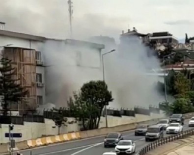 İstanbul'da adliye binasında yangın