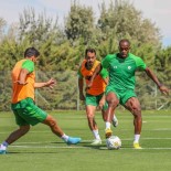 Konyaspor, Ümraniyespor Maçi Hazirliklarini Sürdürdü