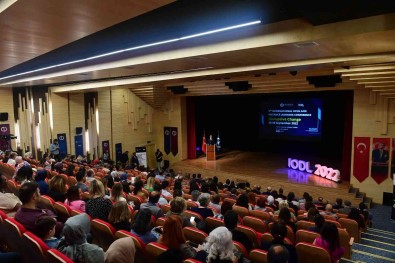 5. Uluslararasi Açik Ve Uzaktan Ögrenme Konferansi Basladi