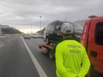 Istanbul'da 'Çakarli Araç' Denetimi