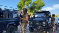 Mersin'de terör operasyonu: Gözaltına alınanlar arasında büyükşehir belediyesi personelleri de var