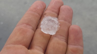 Önce Hortum Sonra Misket Büyüklügünde Dolu Vurdu