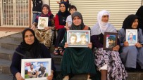Terör Örgütü PKK Magduru Ailelerin Evlat Nöbeti Bin 122'Inci Gününde
