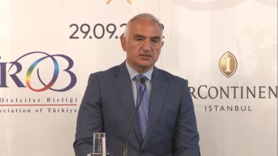 Istanbul Ve Antalya'ya Yil Sonu Beklenen Ziyaretçi Sayisi 28 Milyon