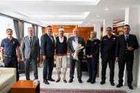 Itfaiye Personeli Baskan Bilgin'i Ziyaret Etti