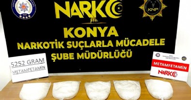 Konya'da uyuşturucu operasyonu: Stepneden 5 kilo metamfetamin çıktı
