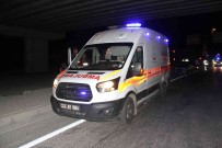 Elazig'da Ambulans Ile Otomobil Çarpisti Açiklamasi 2 Yarali