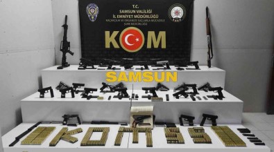 Müsilaj-2 Operasyonunda Samsun'da 15 Kisi Gözaltina Alindi