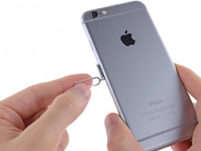 Apple, SIM kartlara veda ediyor! Bazı iPhone'lardan SIM kart yuvasını çıkartmayı planlıyor