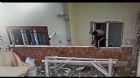 Arnavutköy'de pencere kilidini kırarak eve giren hırsız kamerada