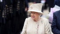 Avustralyalı doktordan dünyayı sarsan açıklama: Kraliçe Elizabeth’in birkaç gün içinde öleceği belliydi…