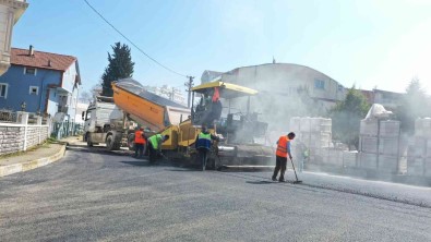 Basiskele'nin Yollarina 58 Bin Ton Asfalt