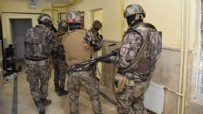 Uşak'ta 'Kökünü Kurutma' operasyonu: 120 şüpheli gözaltında