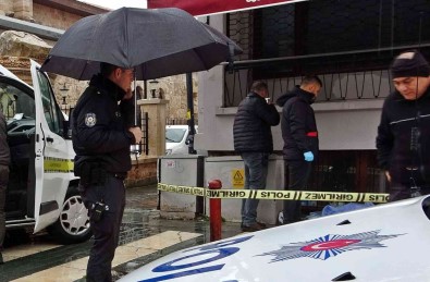 4 Dakikada Olay Yerine Giden Polis Kamera Kayitlarini Inceleyince Üzüntü Yasadi