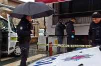 4 Dakikada Olay Yerine Giden Polis Kamera Kayitlarini Inceleyince Üzüntü Yasadi