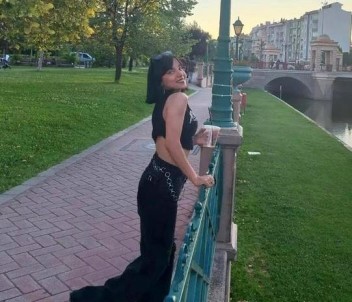 Bogazi Kesilen 25 Yasindaki Tugçe Hayatini Kaybetti