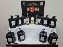 Kaçak Içki Ve Içki Yapiminda Kullanilan Malzeme Ele Geçirildi