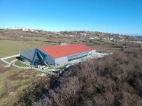 Sinop Merkez Kapali Spor Salonu Hizmetlerini Sürdürüyor