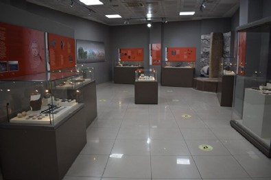 Taşları bulunan 5 bin yıllık oyunun gizemi çözülemiyor: 'Satrancın atasıdır' demek belki çok da yanlış olmayabilir