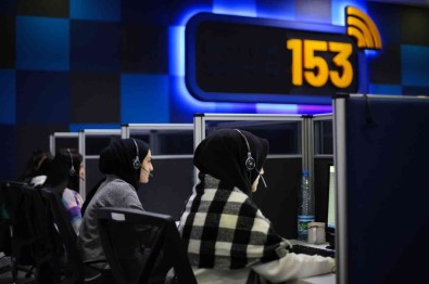 Belediyenin Çagri Hattina 2022 Yilinda 21 Bin 599 Kisi 'Alo' Dedi