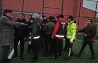 4 Kirmizi Kartin Çiktigi Amatör Maçta Olaylar Çikti