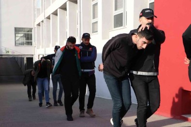 Adana'da 87 Kilo Esrar Ele Geçirildi
